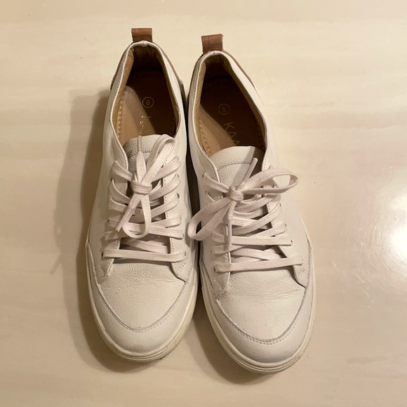 Kaanas Paris Lace-Up Sneaker w/ Contrast Heel - Picture 1 of 7